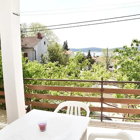 Tetic Apartment