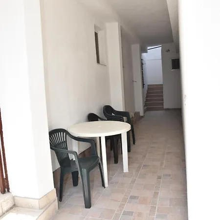 Tetic Apartment *