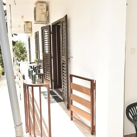 Apartment Tetic *