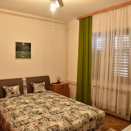 Apartment Tetic