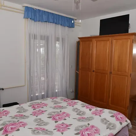 Apartment Tetic Sveti Filip i Jakov