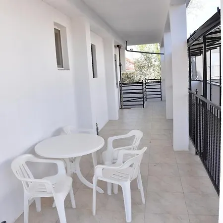 Apartment Tetic