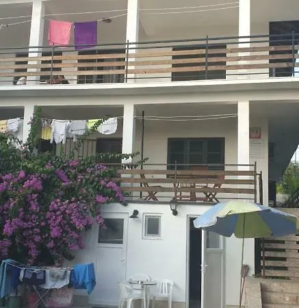 Apartment Tetic *